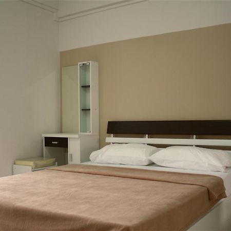 Baanbudsarin Apartment Sing Buri Exterior foto
