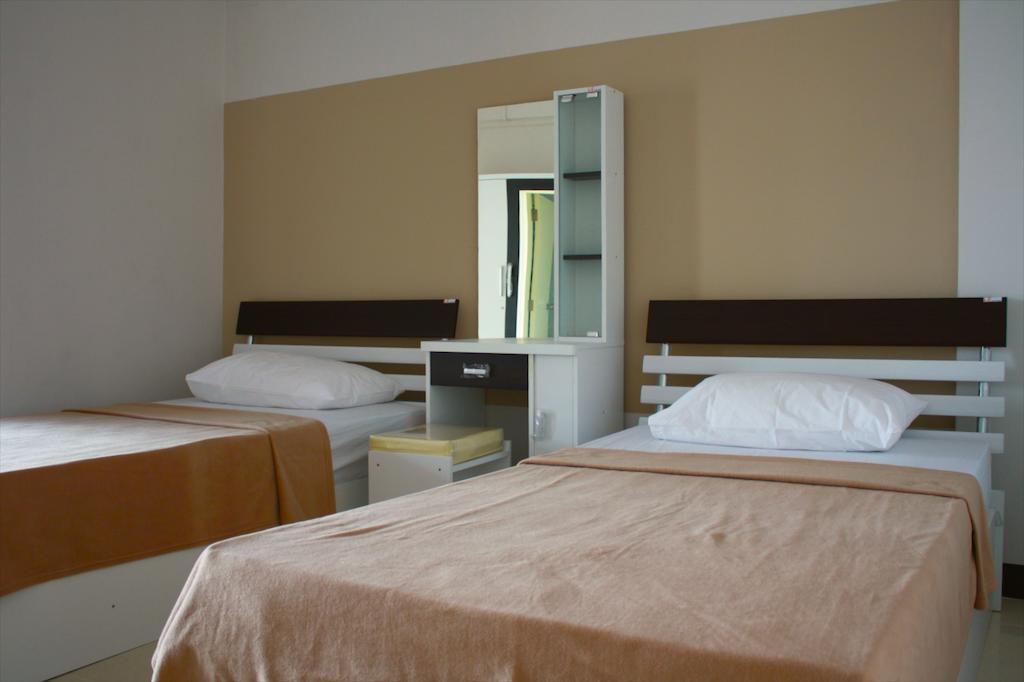 Baanbudsarin Apartment Sing Buri Exterior foto
